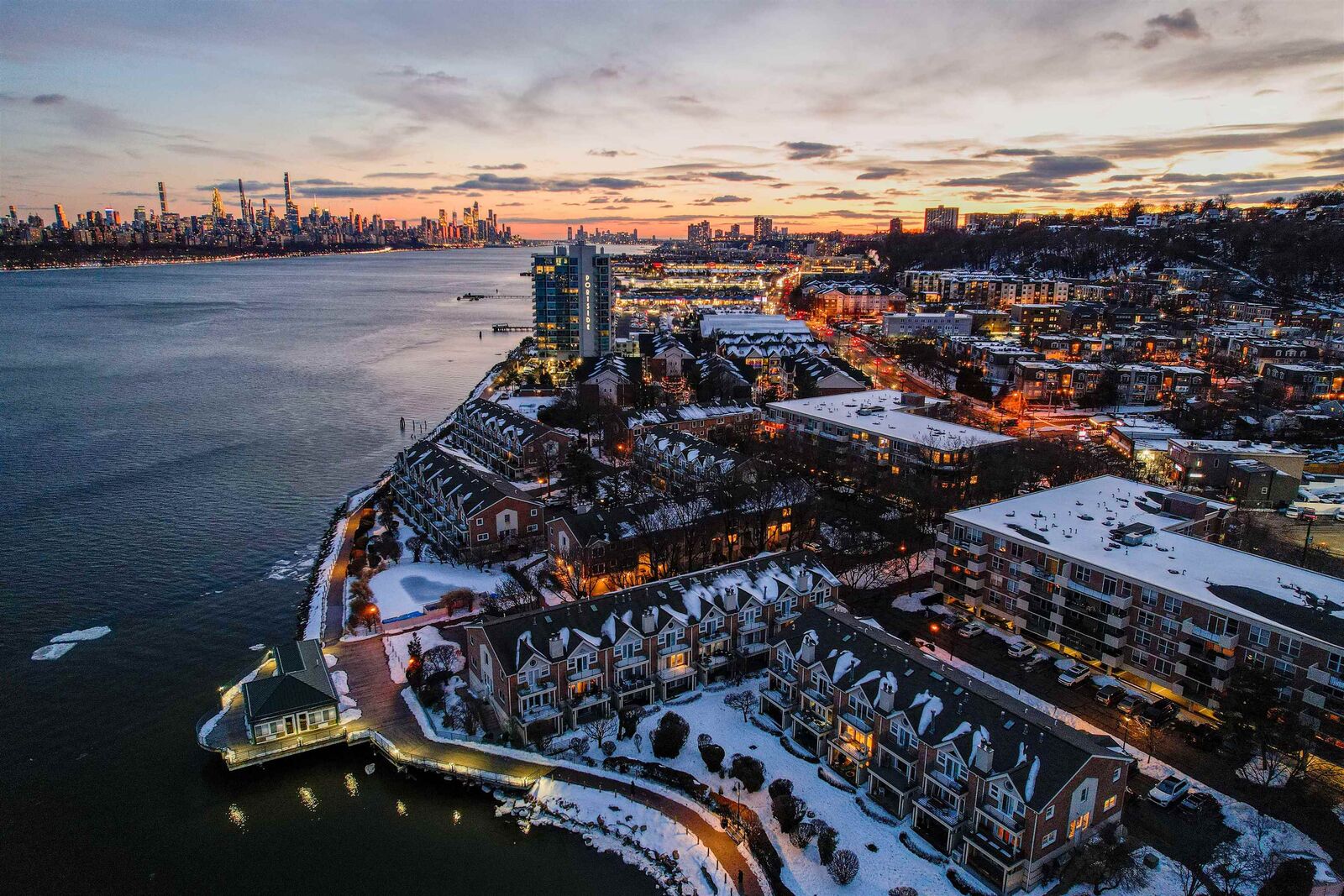 Property Photo: 21 Grand Cove Way NJ 07020