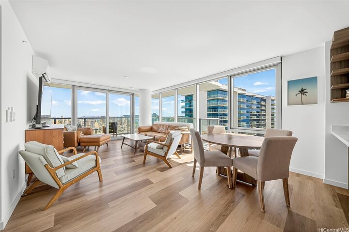 Property Photo:  1515 Liona Street 4101  HI 96814 