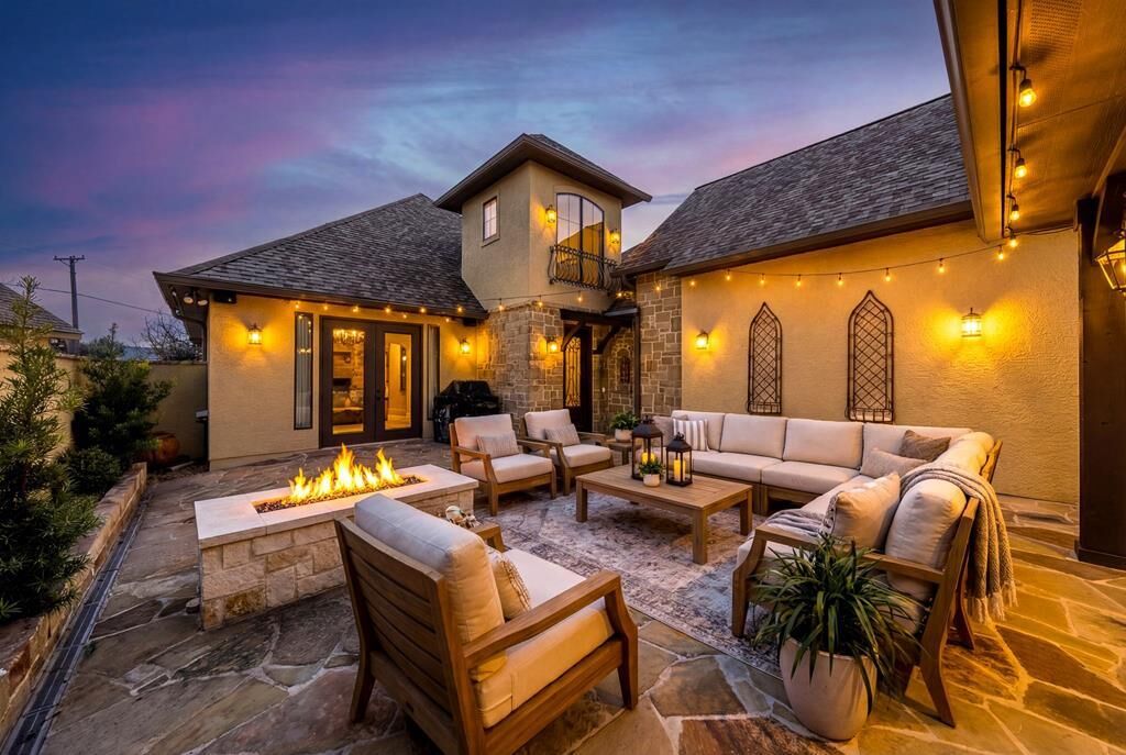 Property Photo:  2916 Rock Barn Dr  TX 78028 