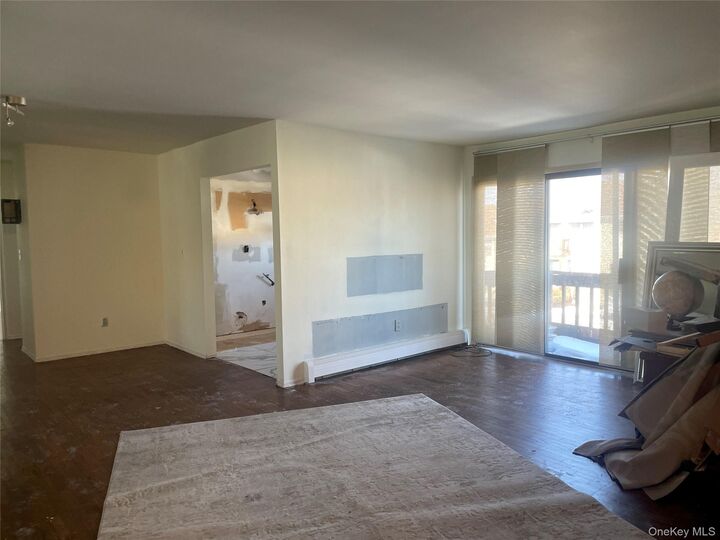 Property Photo: 194 Sneden Place 194 NY 10977