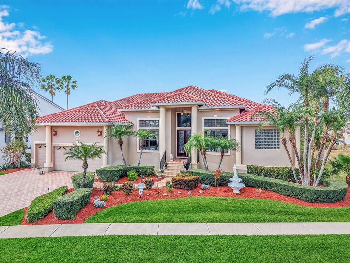 Property Photo:  960 Symphony Isles Boulevard  FL 33572 