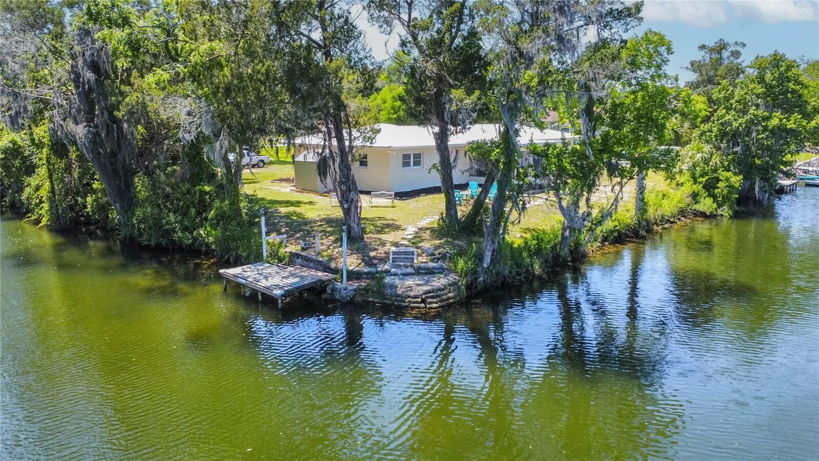 Property Photo: 3861 N Ringdove Point FL 34428