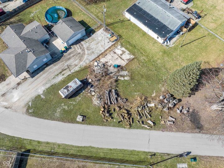 Property Photo: 3120 W 29th Street IN 47302