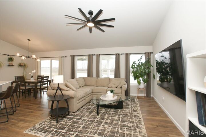 Property Photo: 610 Schapers Court MO 63362