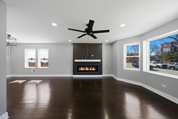 Property Photo:  8351 S Marshfield Avenue  IL 60620 