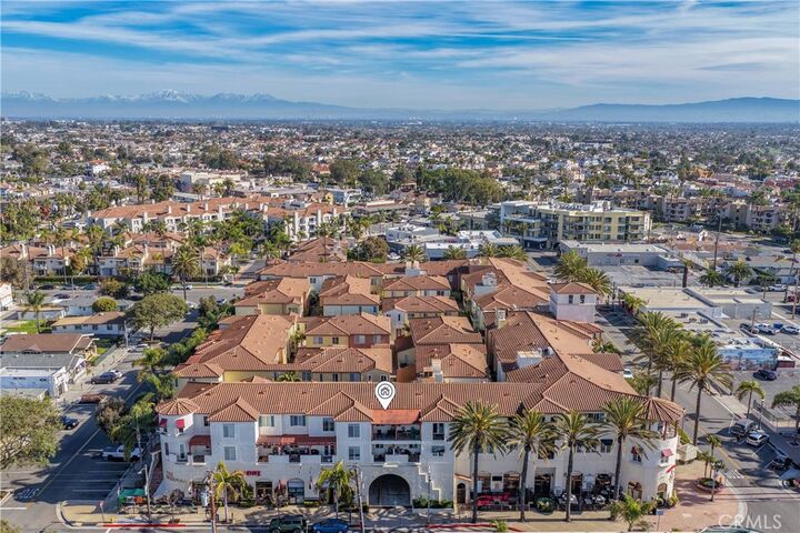 Property Photo:  308 5th Street  CA 92648 