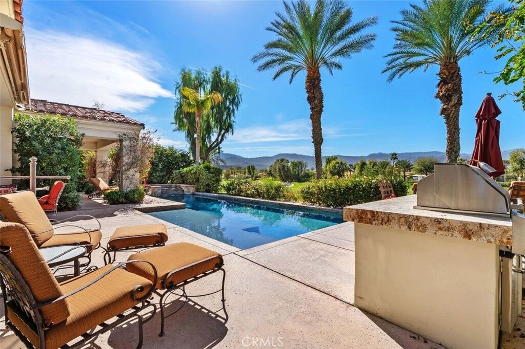 Property Photo:  43497 Via Orvieto  CA 92210 