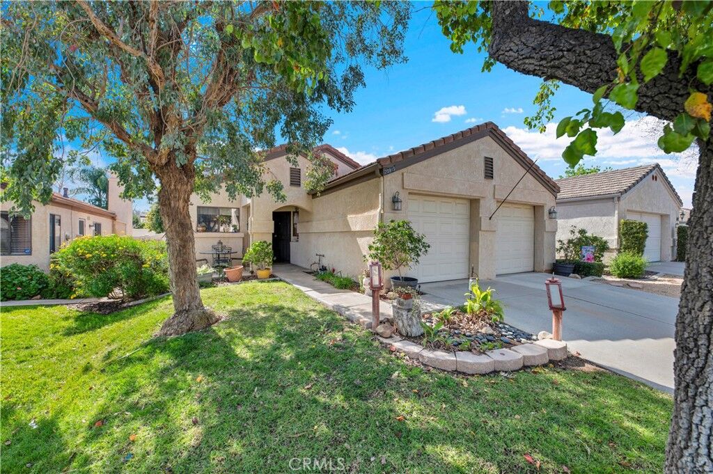 Property Photo: 25915 Camino Juarez CA 92585
