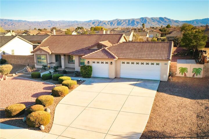 Property Photo:  21245 Cask Court  CA 92308 