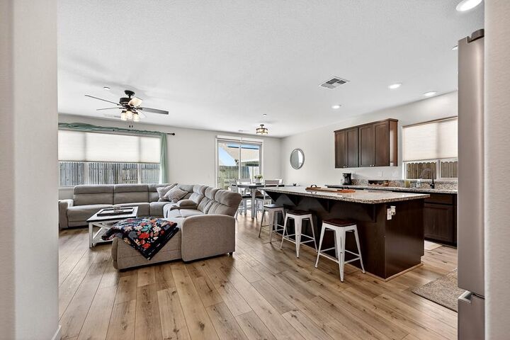 Property Photo:  5664 Harcrest Drive  CA 95901 