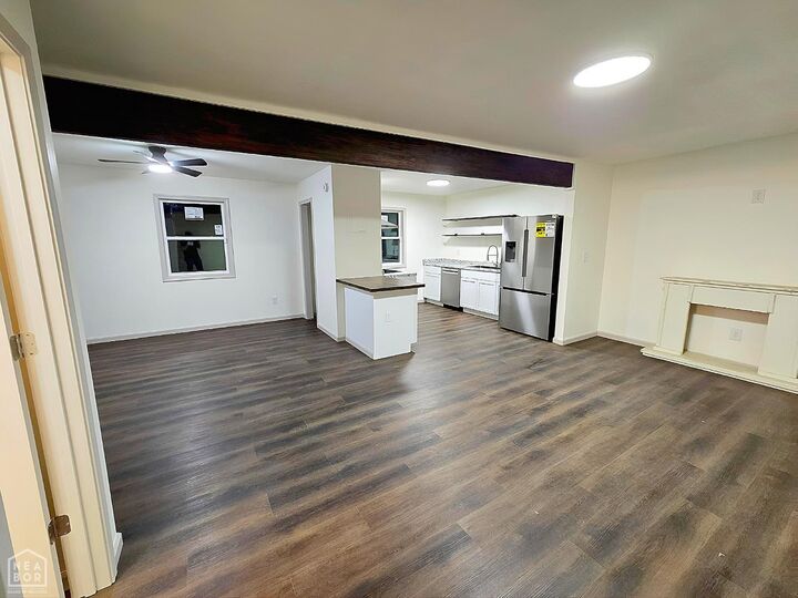 Property Photo:  420 W Huntington Avenue  AR 72401 