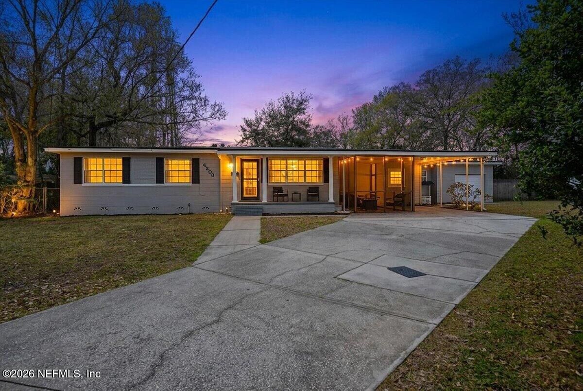 Property Photo:  4208 Goldie Street  FL 32207 