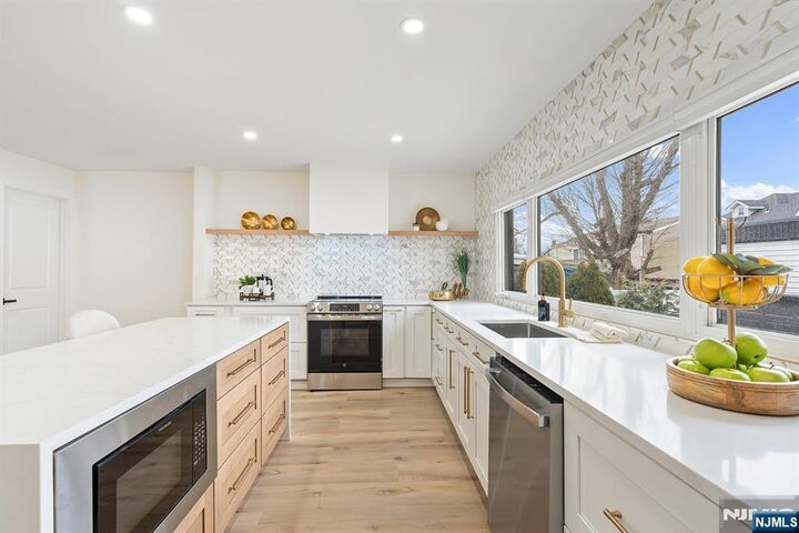 Property Photo: 290 Queen Anne Road NJ 07666