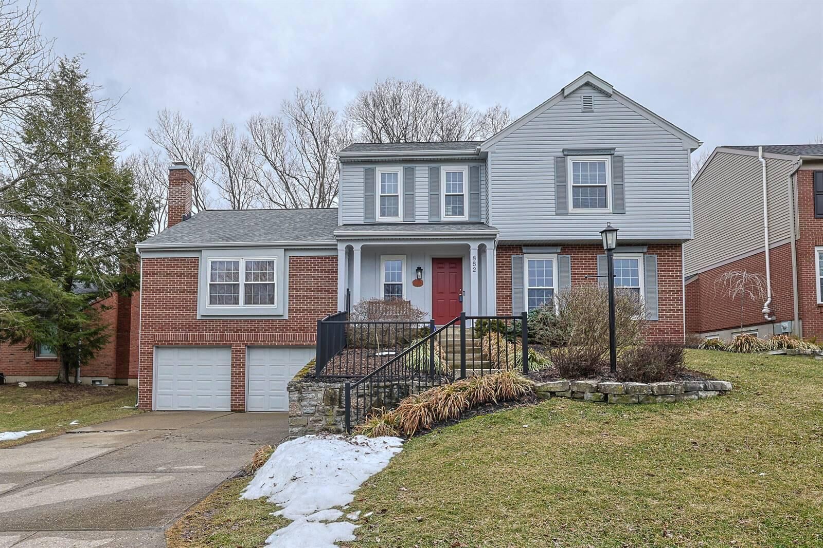 Property Photo:  852 Deer Ridge Court  KY 41017 