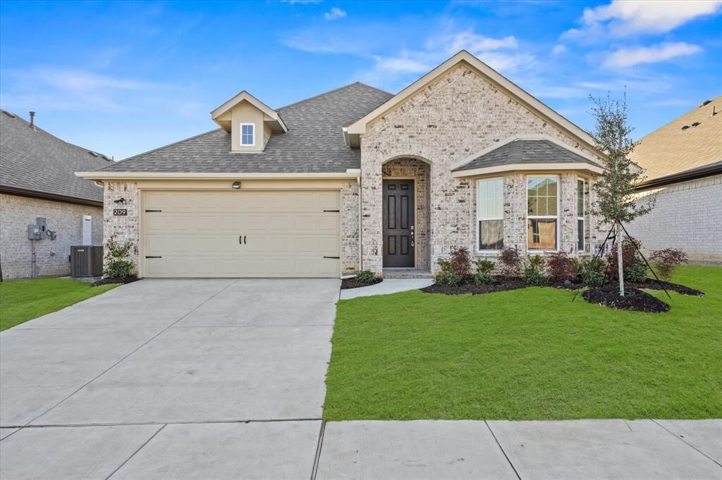 Property Photo:  209 Portina Drive  TX 75409 
