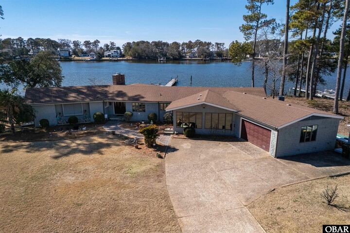 Property Photo: 93 Osprey Lane NC 27949-3839