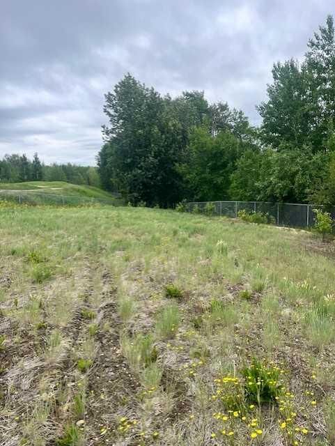 Property Photo: 60017 Township Road 704A Township 1714 AB T8V 5N3