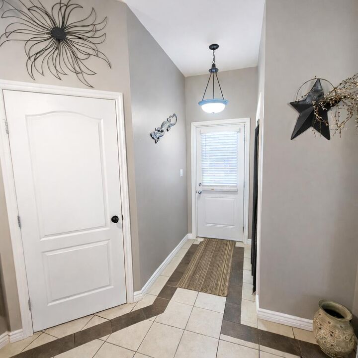 Property Photo:  613 53 Street  AB T7E 1K9 