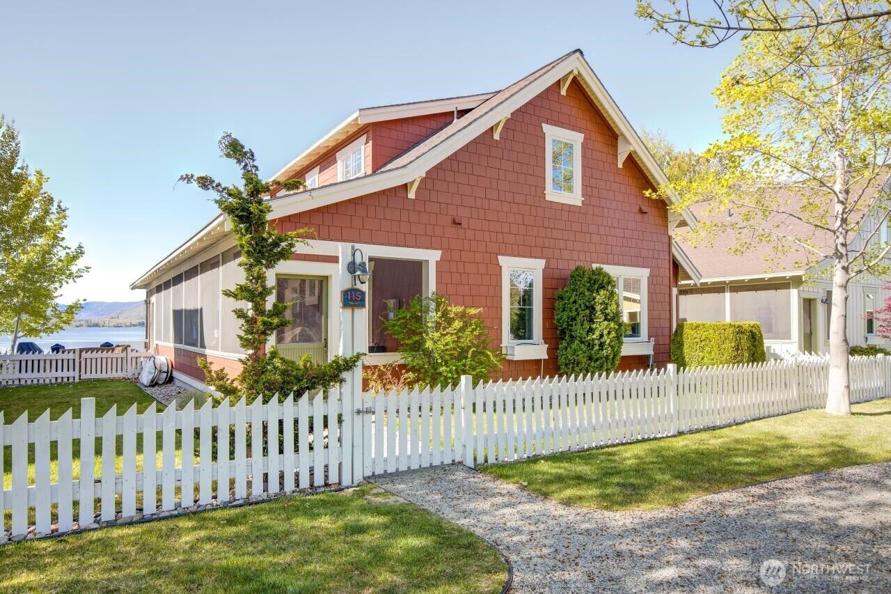 Property Photo:  115  Malarkey Lane  WA 98844 