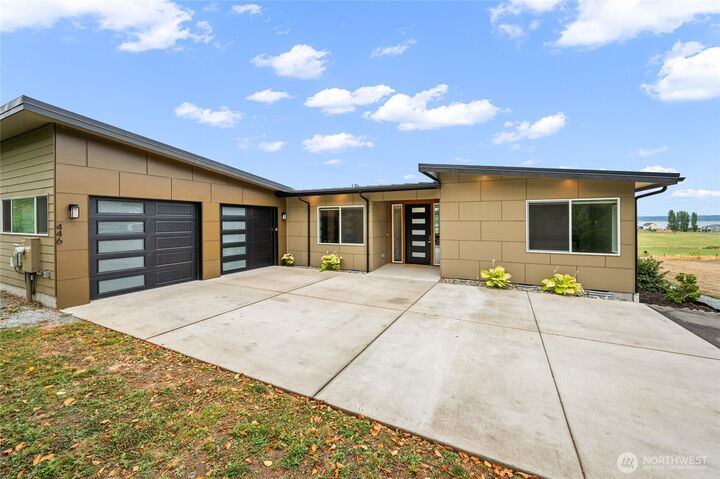 Property Photo: 446 Lehman Drive WA 98282