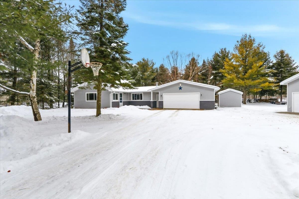 Property Photo:  283 Lincoln Court  WI 54457 