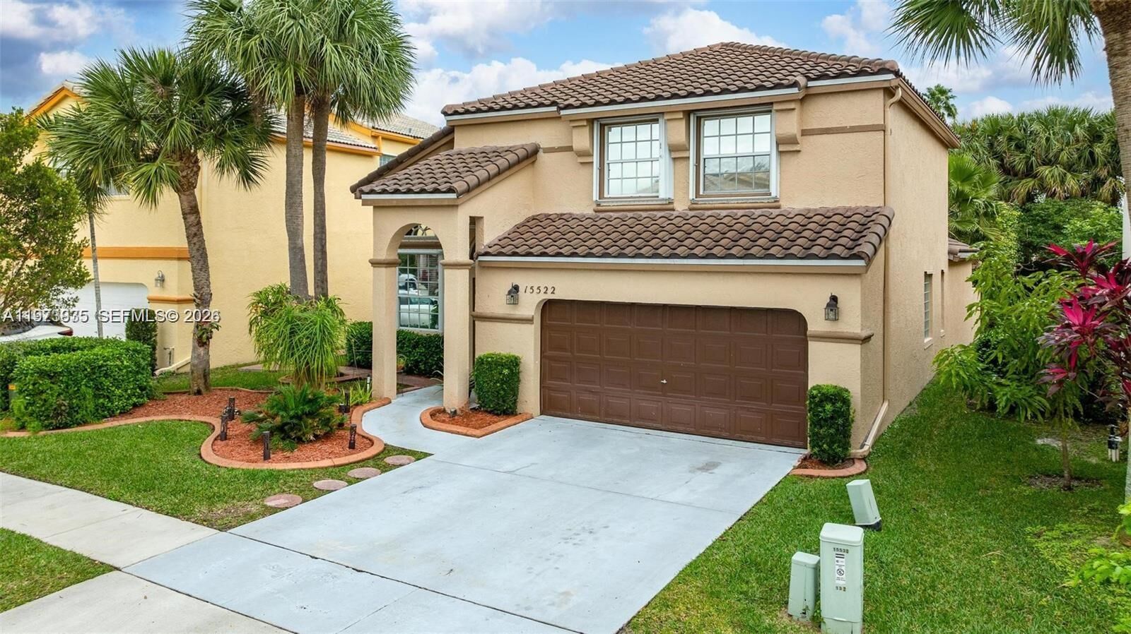 Property Photo:  15522 NW 12th Ct  FL 33028 