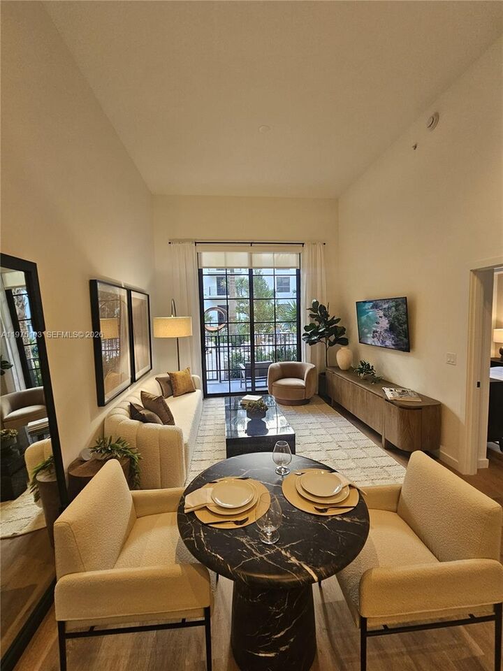 Property Photo:  1650 NE 124th St 102  FL 33181 