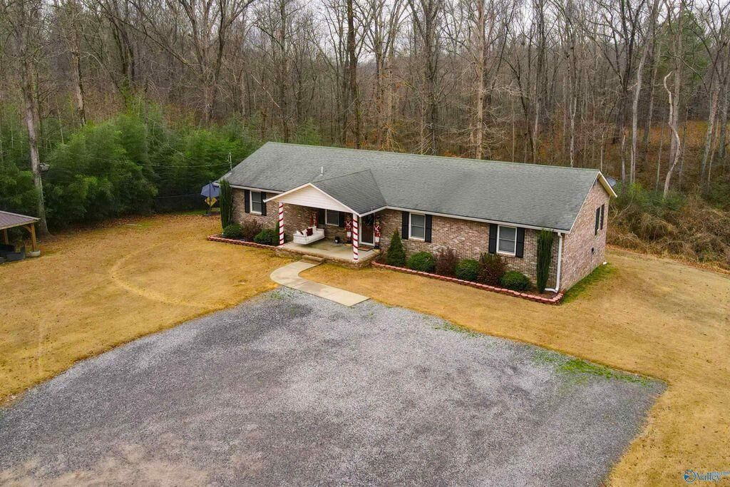 Property Photo: 2391 Co Rd 1492 AL 35058 - CULLMAN
