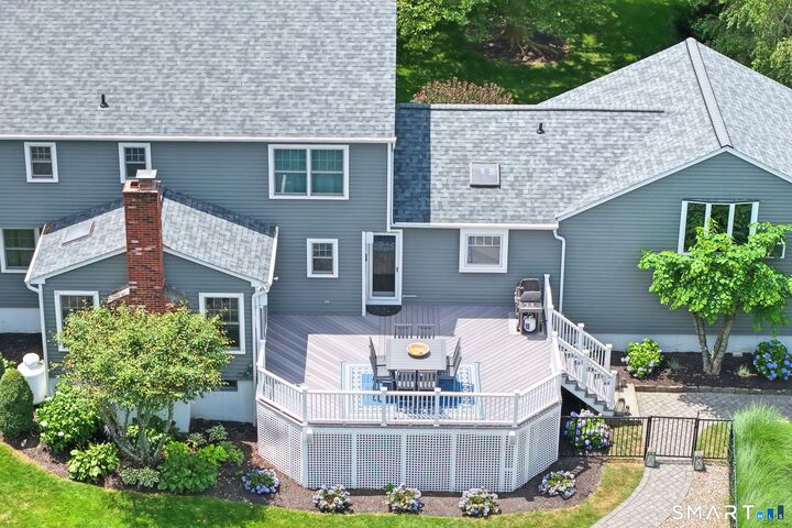 Property Photo:  10 Doe Hollow Drive  CT 06611 