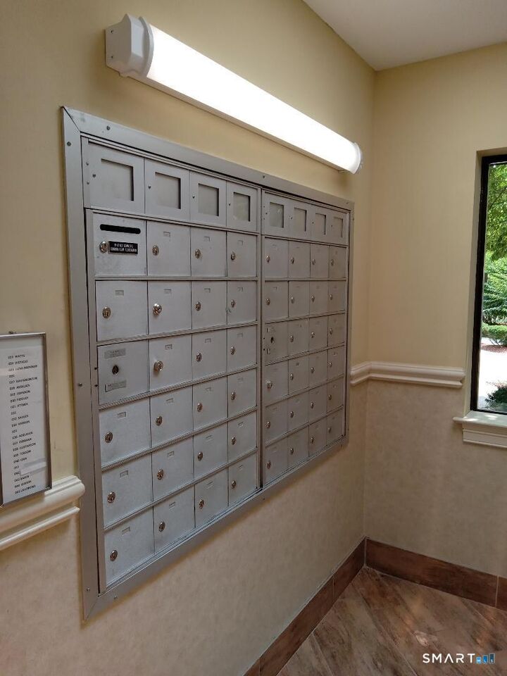 Property Photo: 1204 Whitney Avenue Apt 203 CT 06517