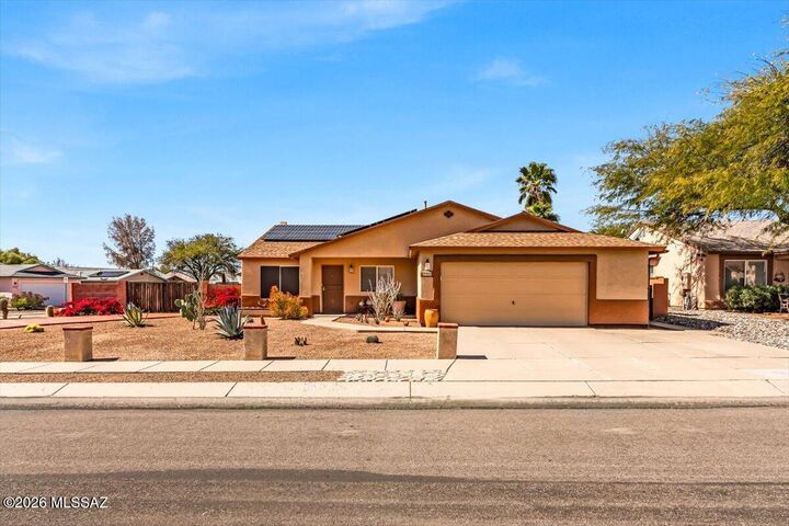 Property Photo:  7994 S Teaberry Avenue  AZ 85747 