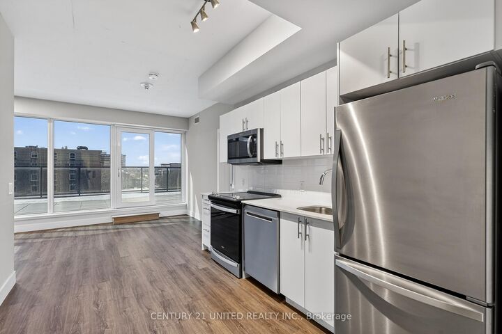 Property Photo: 80 Bond Street E 313 ON L1G 0E6