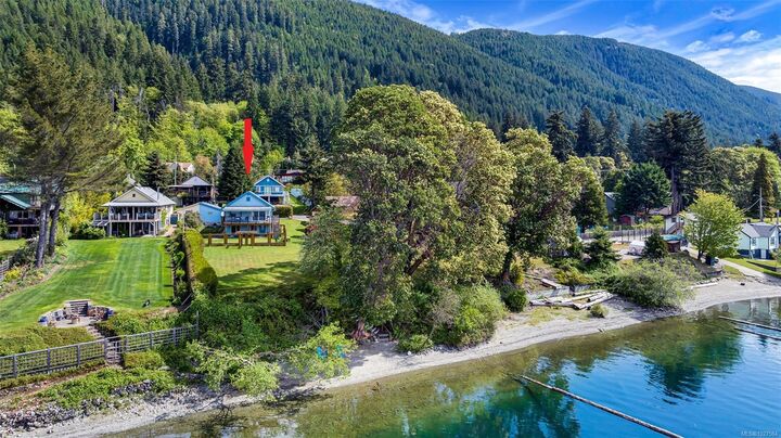 Property Photo:  10684 Alder Cres  BC V0R 3E1 