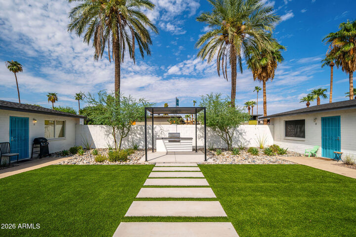 Property Photo: 4811 N 15th Avenue AZ 85015