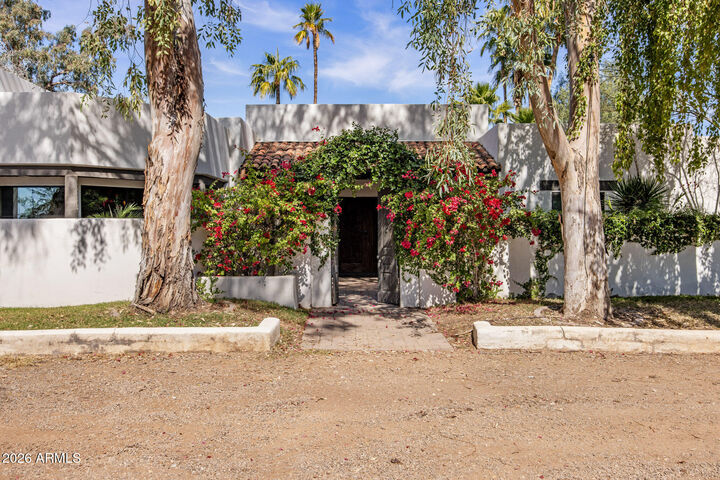 Property Photo:  9420 E Cactus Road  AZ 85260 