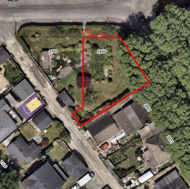 Property Photo: 2600 Wellington Crescent BC V7B 1H2