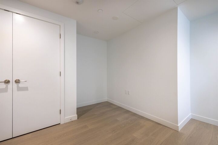 Property Photo: 6537 Telford Avenue 207 BC V5H 0K9