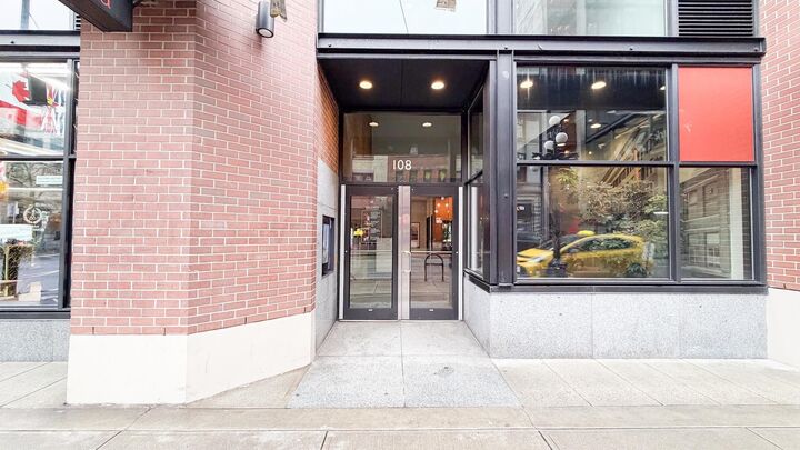 Property Photo: 108 Cordova Street Ph4 BC V6B 0G5