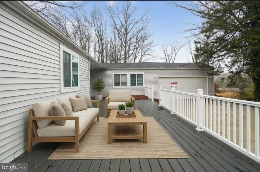 Property Photo: 202 Welsh Tract Road DE 19702