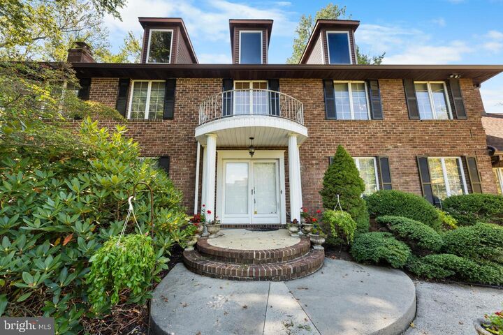 Property Photo: 7 Hidden Springs Lane NJ 08520