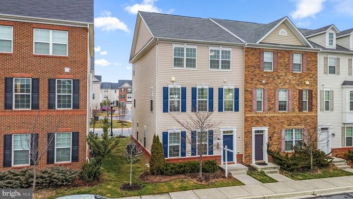 Property Photo:  7932 Quidditch Lane  MD 21075 