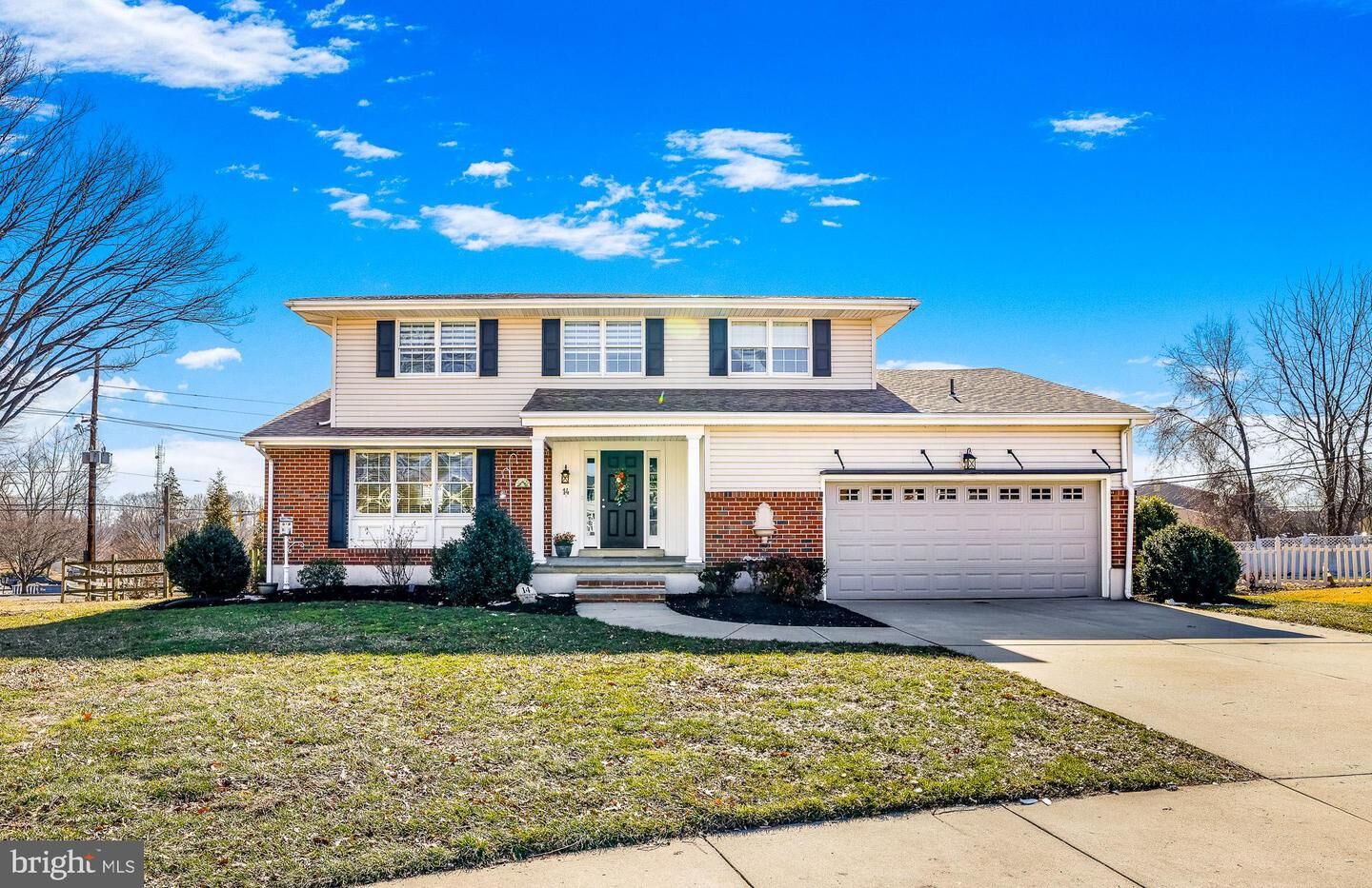 Property Photo:  14 Whitekirk Drive  DE 19808 