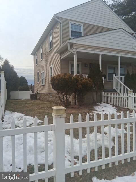 Property Photo:  520 Strahle Street 22  PA 19111 