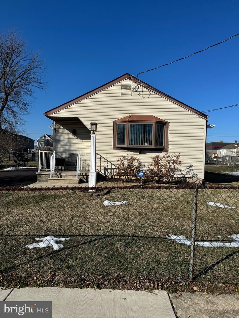 Property Photo:  420 W Wood Street  NJ 08360 