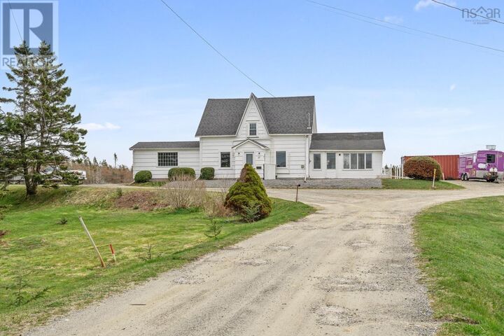 Property Photo:  17 Ponderosa Lane  NS B0W 2M0 