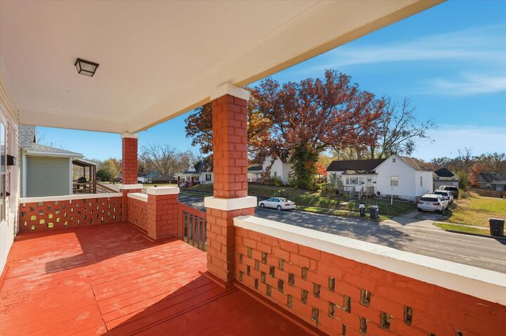 Property Photo:  1123 Concannon St  MO 65270 