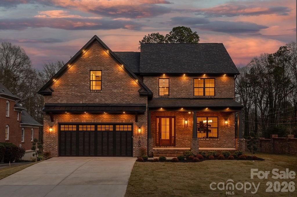 Property Photo: 100 N Brackenbury Lane NC 28270