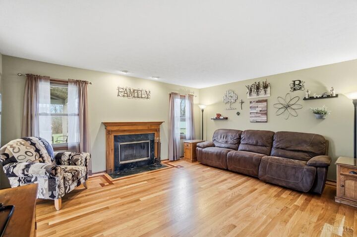 Property Photo:  4354 Oakville Drive  OH 45211 