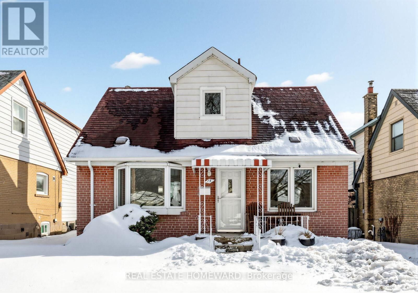 Property Photo: 15 Medonte Avenue ON M1L 1Z2