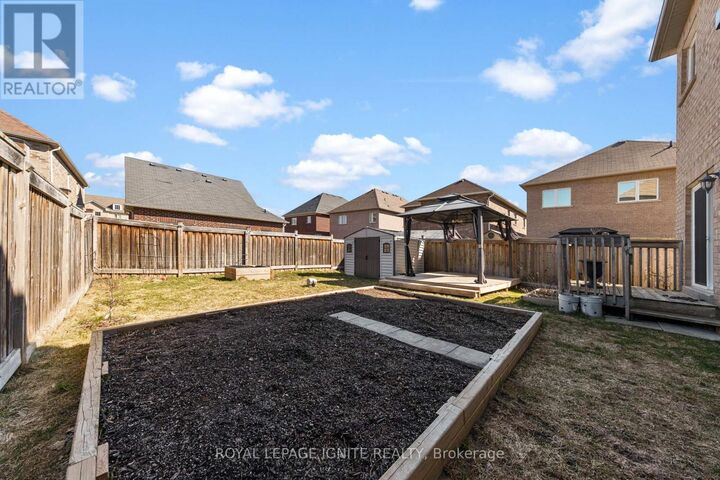 Property Photo:  134 Gardiner Drive  ON L3Z 0J6 